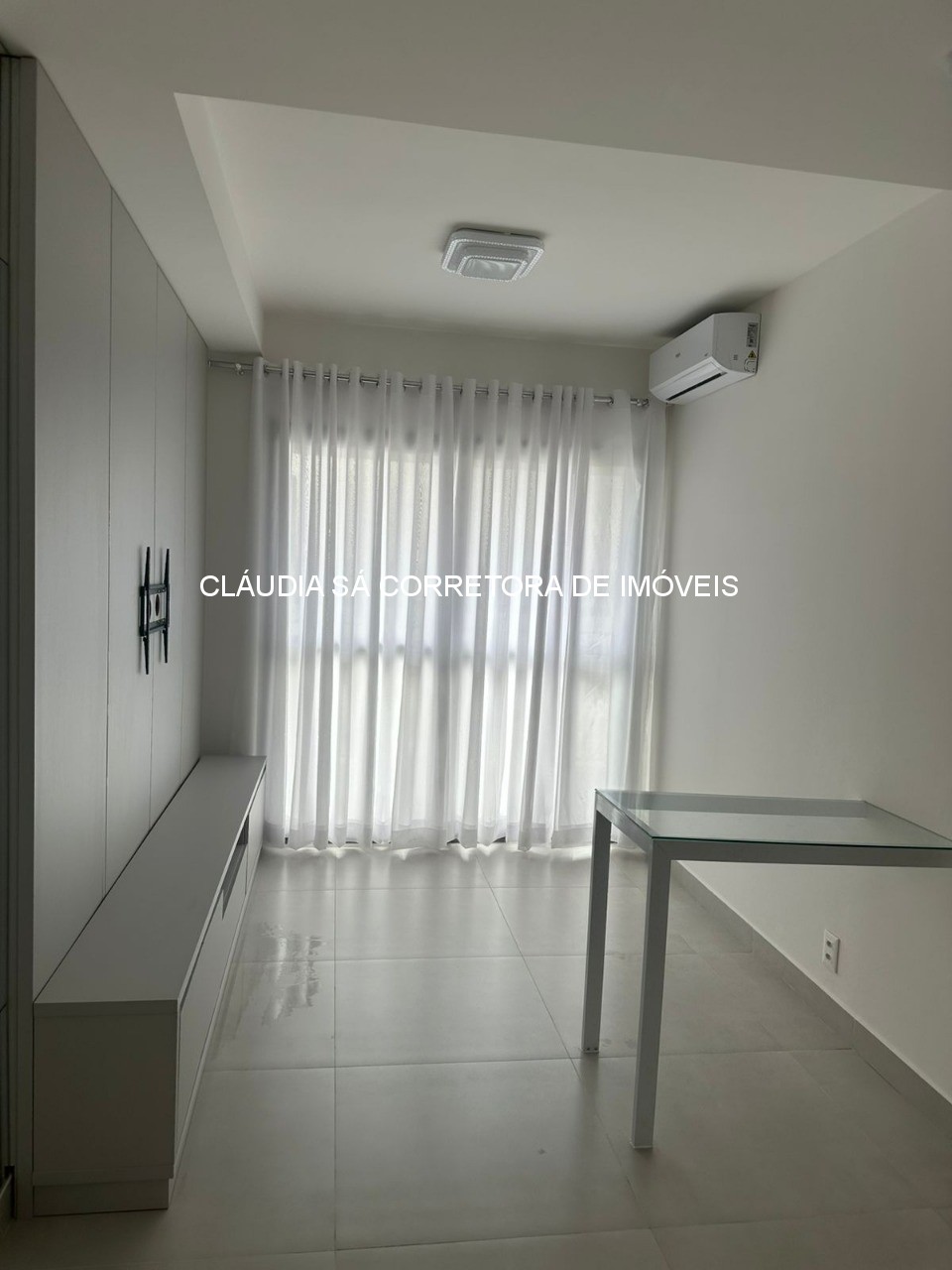 Apartamento para locação na Vila Prudente, São Paulo-SP: 2 quartos, 1 sala, 1 banheiro, 43,00 m² de área. Aproveite já!