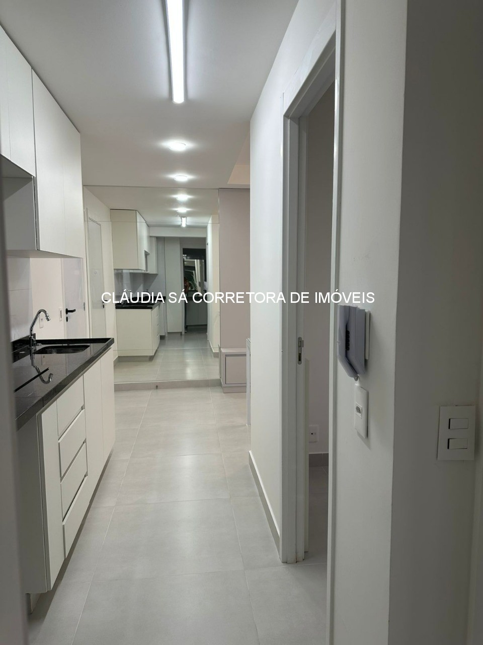 Apartamento para locação na Vila Prudente, São Paulo-SP: 2 quartos, 1 sala, 1 banheiro, 43,00 m² de área. Aproveite já!