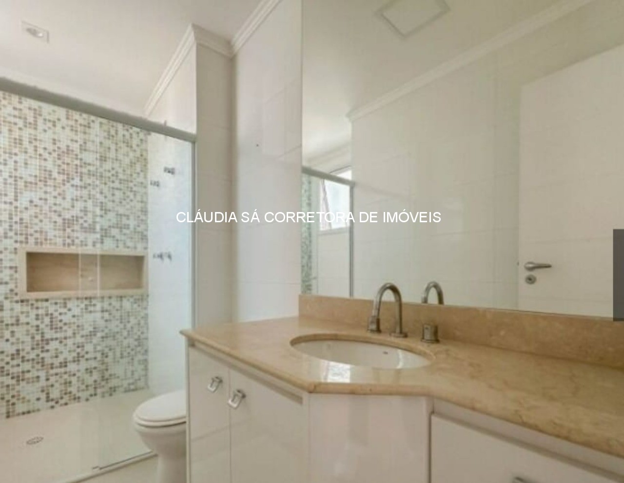 Imóvel de luxo à venda em São Paulo: Apartamento de 4 quartos e 3 suítes no Jardim Anália Franco, com 244m² e 5 vagas de garagem