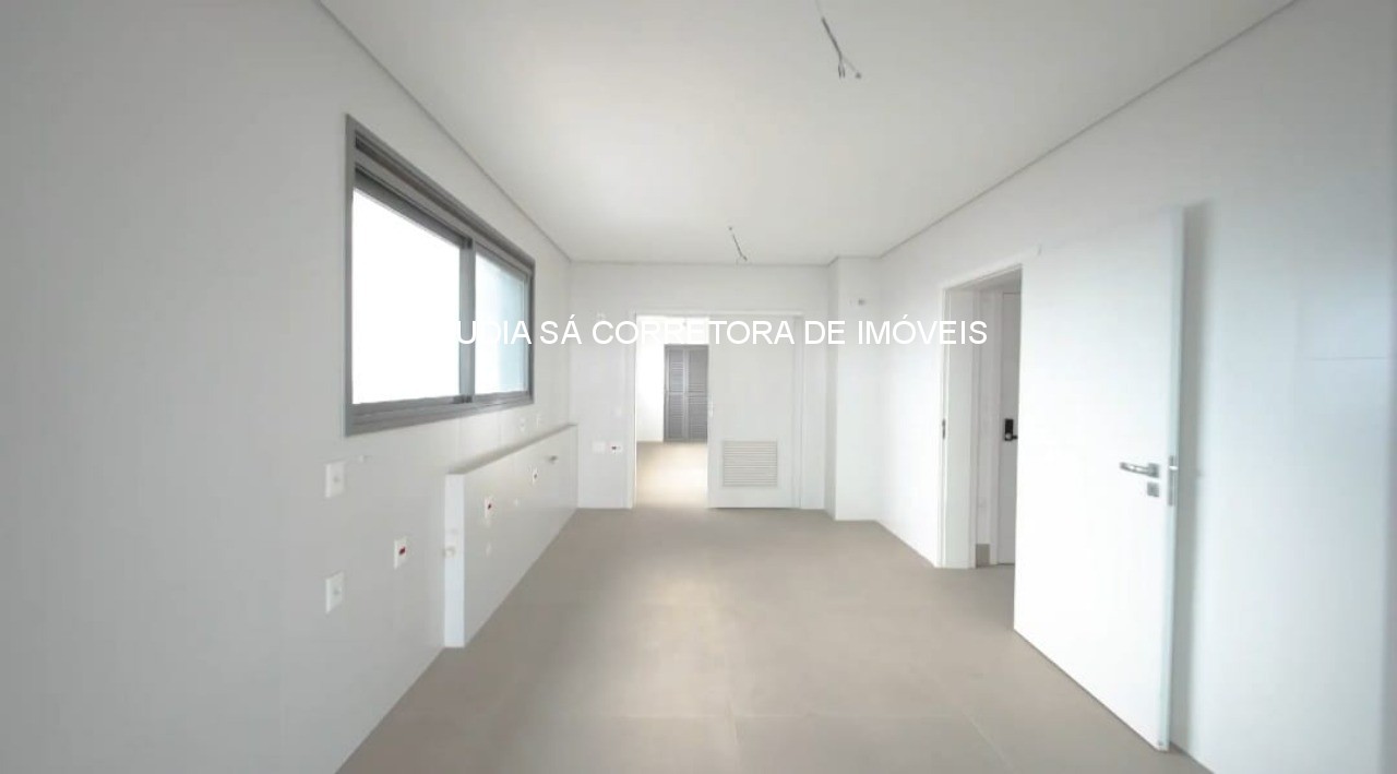 Imperdível: Apartamento de luxo com 4 suítes e 5 vagas no Tatuapé, São Paulo - SP! Confira já!