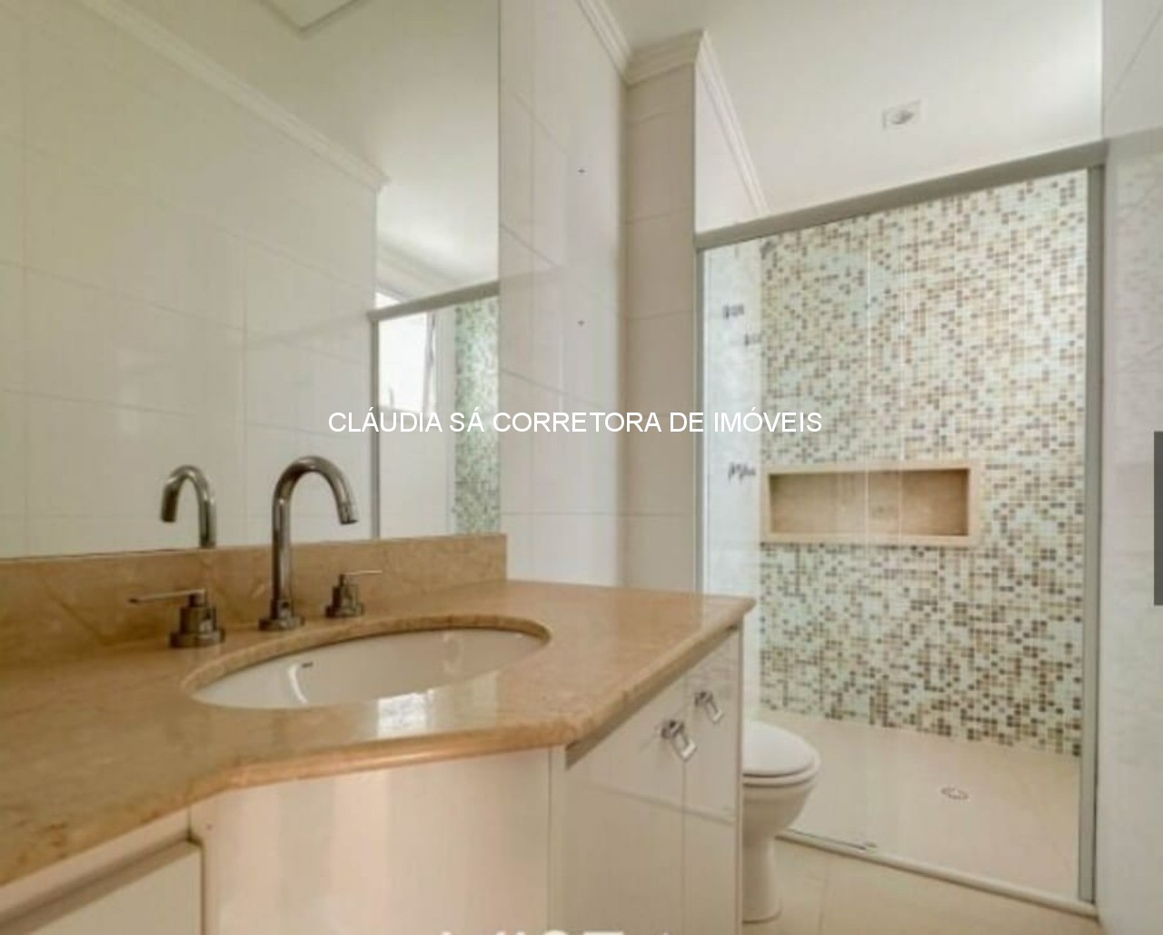Imóvel de luxo à venda em São Paulo: Apartamento de 4 quartos e 3 suítes no Jardim Anália Franco, com 244m² e 5 vagas de garagem
