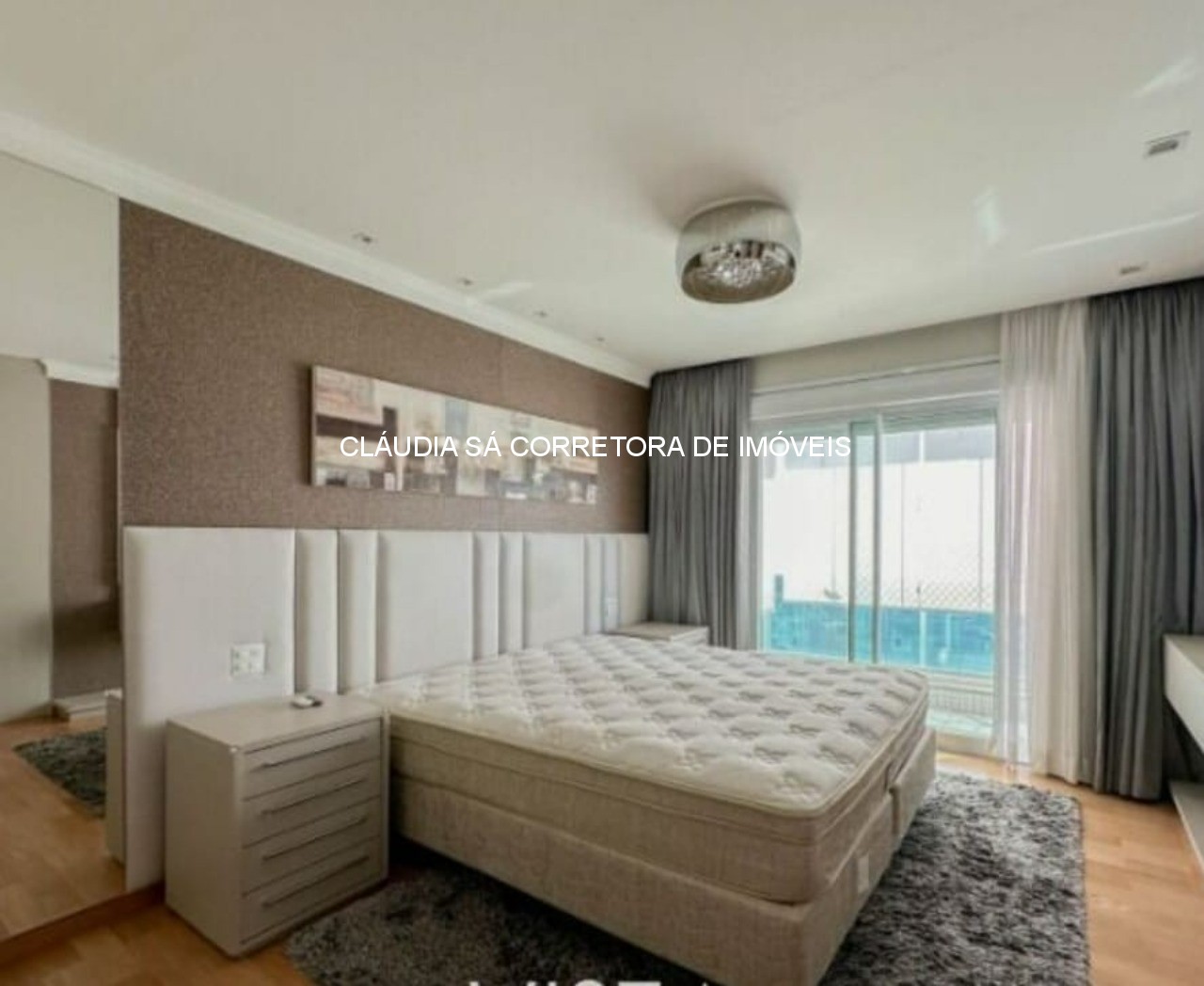 Imóvel de luxo à venda em São Paulo: Apartamento de 4 quartos e 3 suítes no Jardim Anália Franco, com 244m² e 5 vagas de garagem