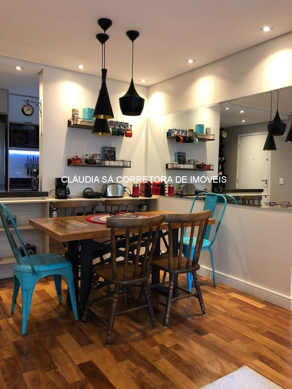 Apartamento à venda em São Paulo-SP, Vila Ivone: 2 quartos, 1 suíte, 1 sala, 2 banheiros, 1 vaga, 68m². Venha conferir!