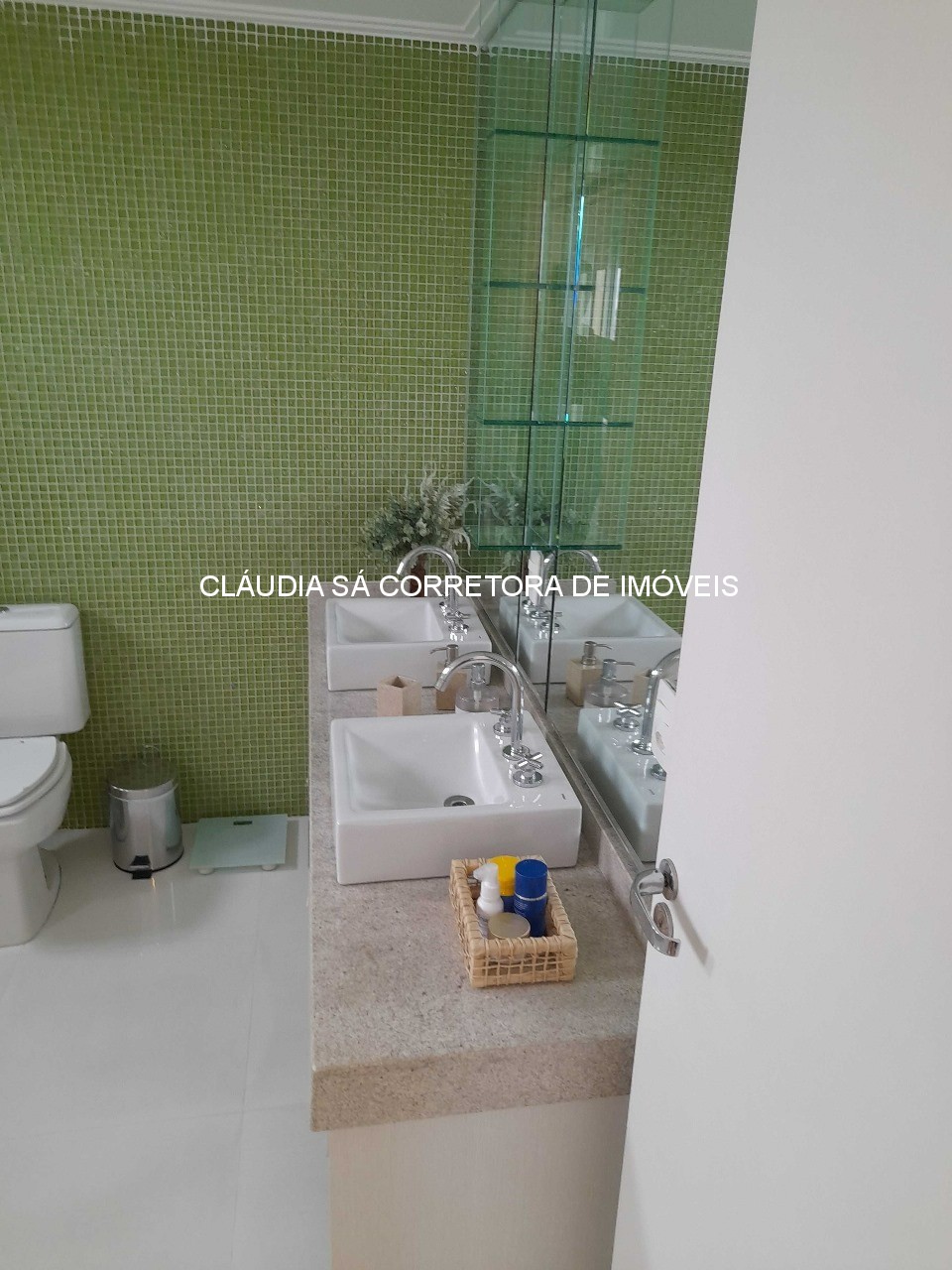 Venda de Apartamento de Luxo na Vila Formosa, São Paulo-SP: 2 quartos, 2 suítes, 1 sala, 2 banheiros, 2 vagas, 107m².