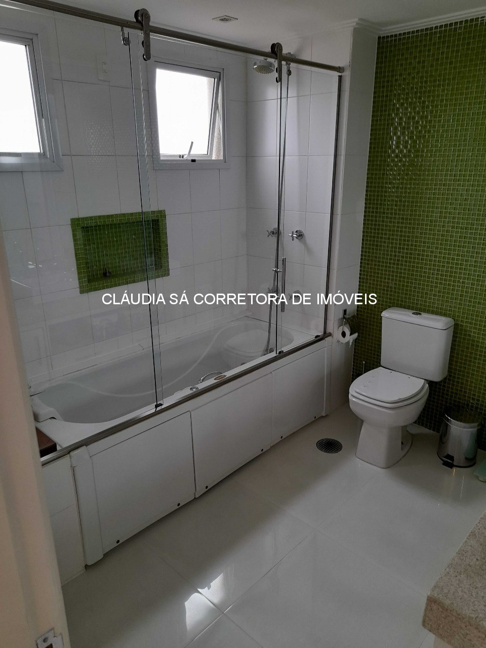 Venda de Apartamento de Luxo na Vila Formosa, São Paulo-SP: 2 quartos, 2 suítes, 1 sala, 2 banheiros, 2 vagas, 107m².