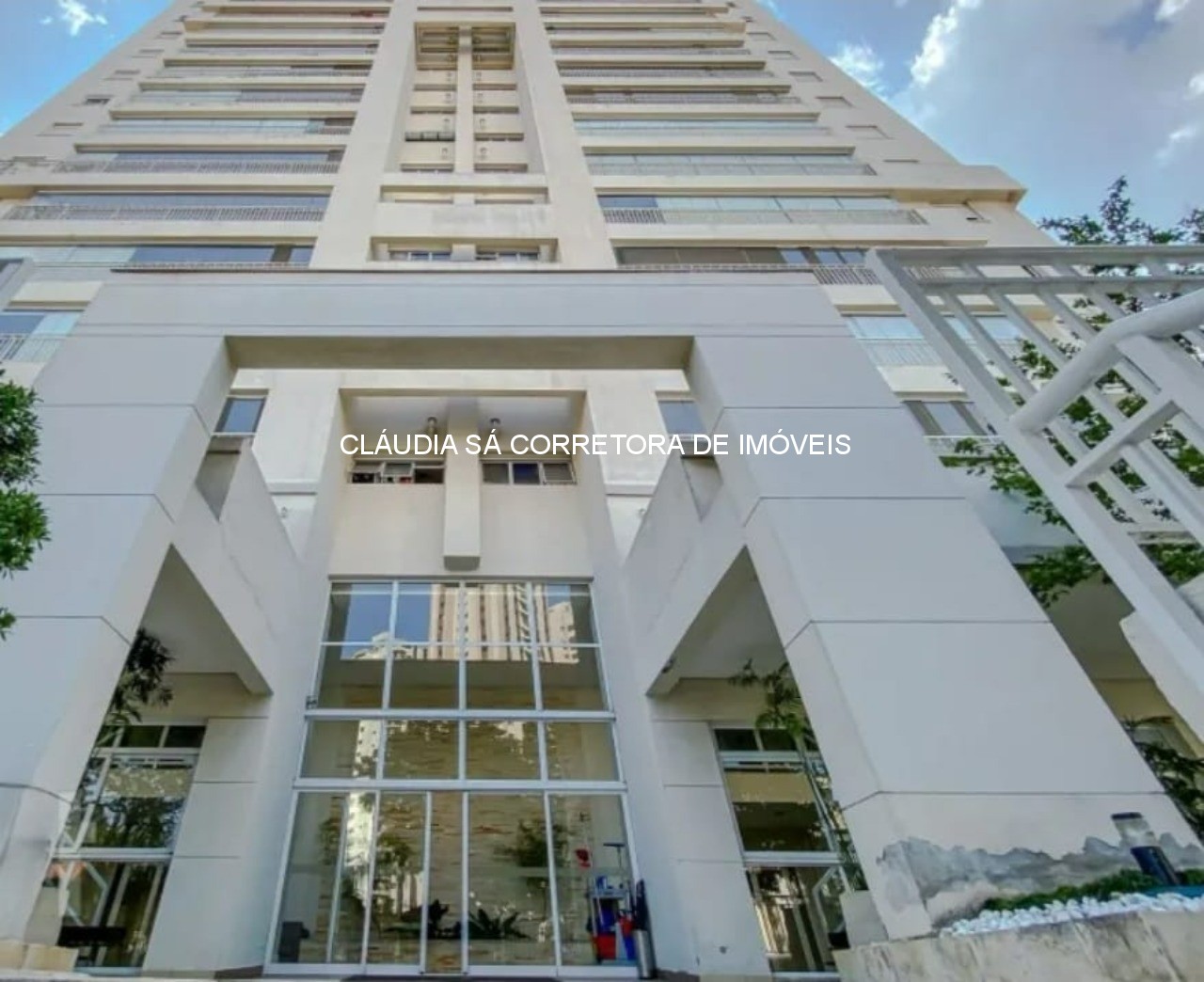 Apartamento à venda em São Paulo-SP, Anália Franco: 3 quartos, 1 suíte, 1 sala, 2 banheiros, 3 vagas, 122m². Aproveite!
