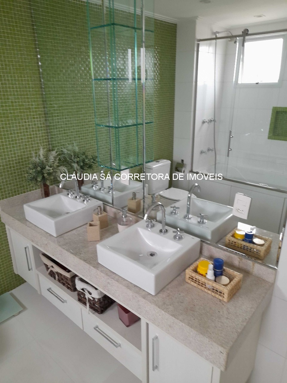Venda de Apartamento de Luxo na Vila Formosa, São Paulo-SP: 2 quartos, 2 suítes, 1 sala, 2 banheiros, 2 vagas, 107m².
