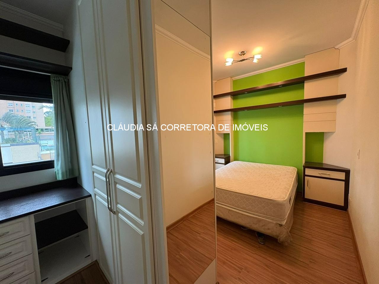 Apartamento mobiliado à venda em São Paulo - Jardim Anália Franco: 3 quartos, 3 suítes, 1 escritório, 2 salas, 4 banheiros, 4 vagas, 120m².