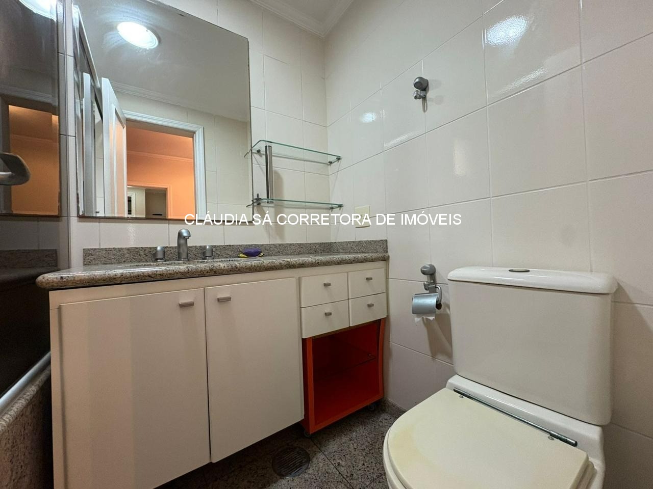 Apartamento mobiliado à venda em São Paulo - Jardim Anália Franco: 3 quartos, 3 suítes, 1 escritório, 2 salas, 4 banheiros, 4 vagas, 120m².