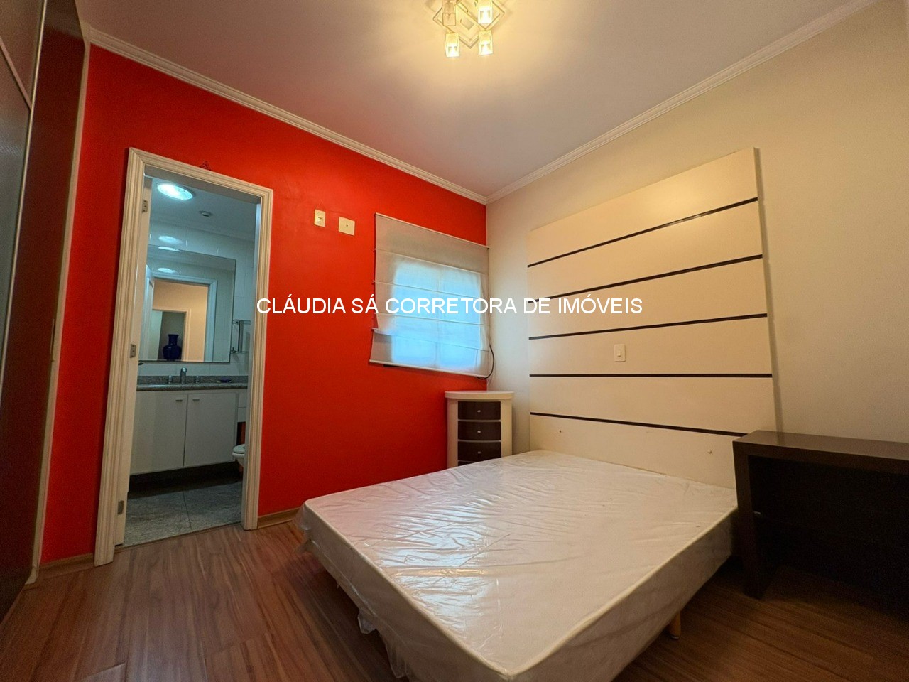 Apartamento mobiliado à venda em São Paulo - Jardim Anália Franco: 3 quartos, 3 suítes, 1 escritório, 2 salas, 4 banheiros, 4 vagas, 120m².