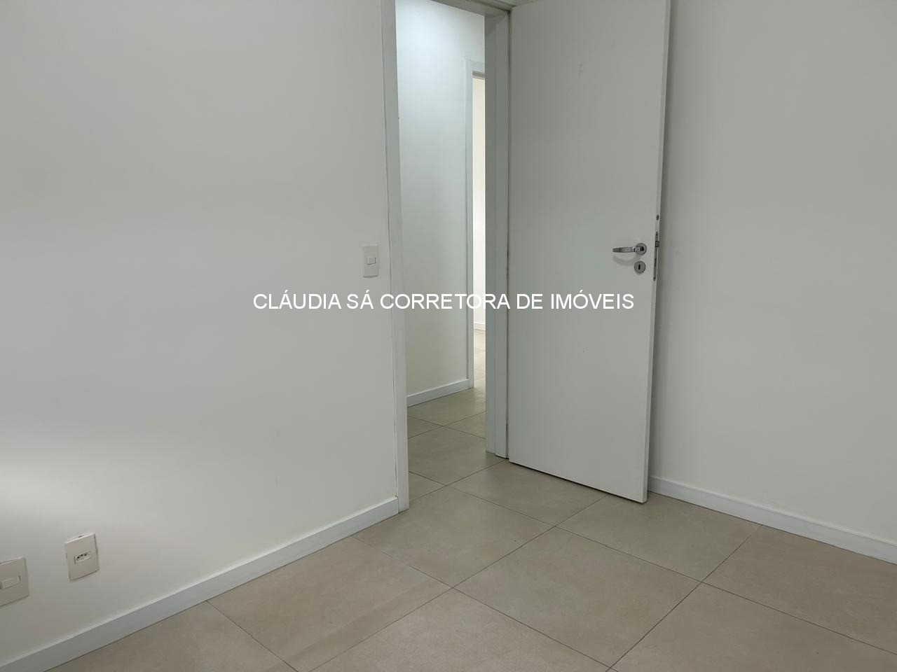 Apartamento de 3 quartos e 2 vagas no Cangaíba, São Paulo - SP: Conforto e praticidade em um imóvel de 72m².