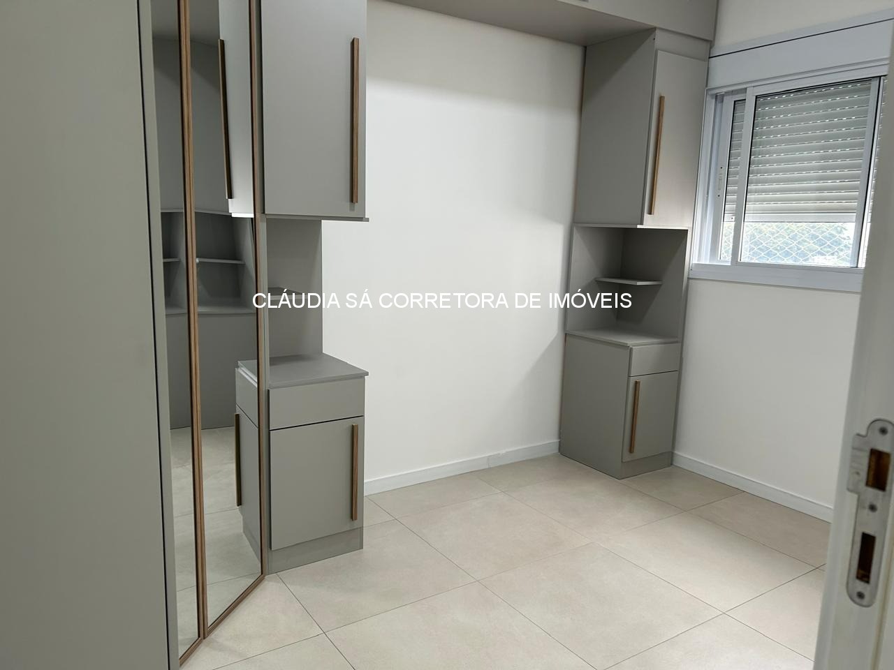 Apartamento de 3 quartos e 2 vagas no Cangaíba, São Paulo - SP: Conforto e praticidade em um imóvel de 72m².
