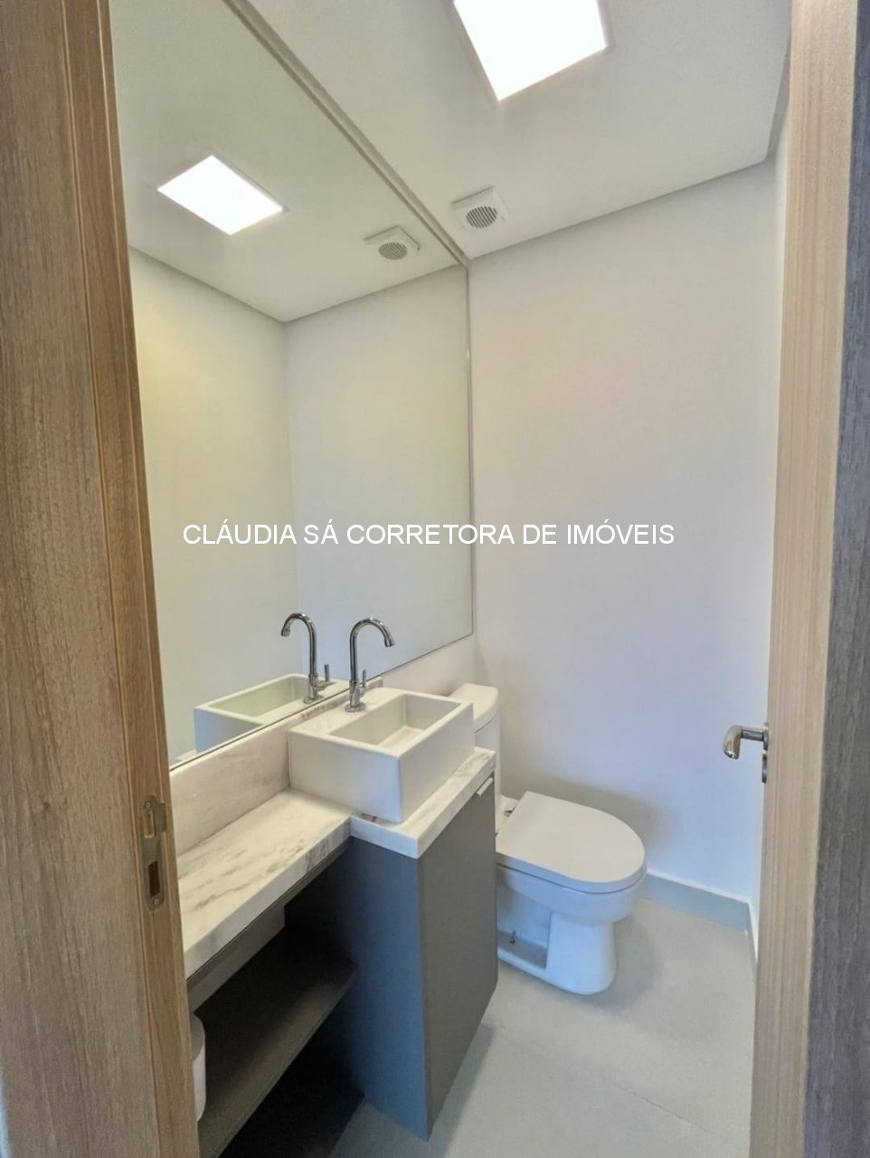 Imperdível! Apartamento de 2 quartos e 2 suítes no Tatuapé, São Paulo-SP, 81m², 2 vagas - Venda ou Locação.