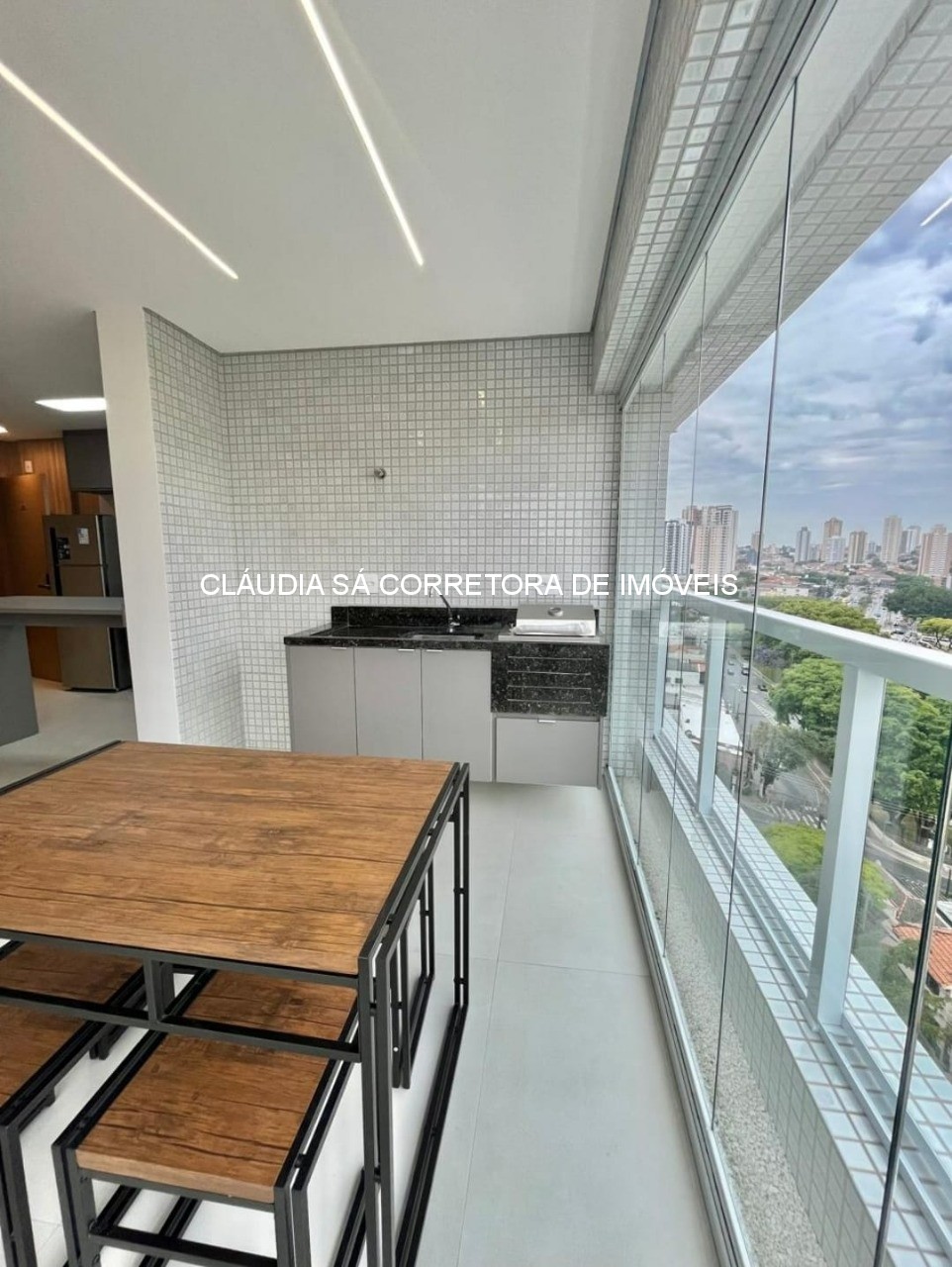 Imperdível! Apartamento de 2 quartos e 2 suítes no Tatuapé, São Paulo-SP, 81m², 2 vagas - Venda ou Locação.