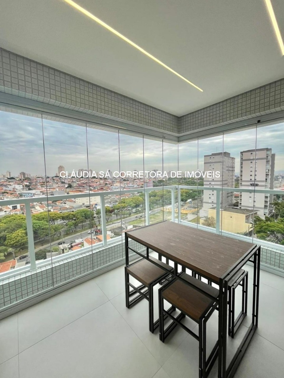 Imperdível! Apartamento de 2 quartos e 2 suítes no Tatuapé, São Paulo-SP, 81m², 2 vagas - Venda ou Locação.