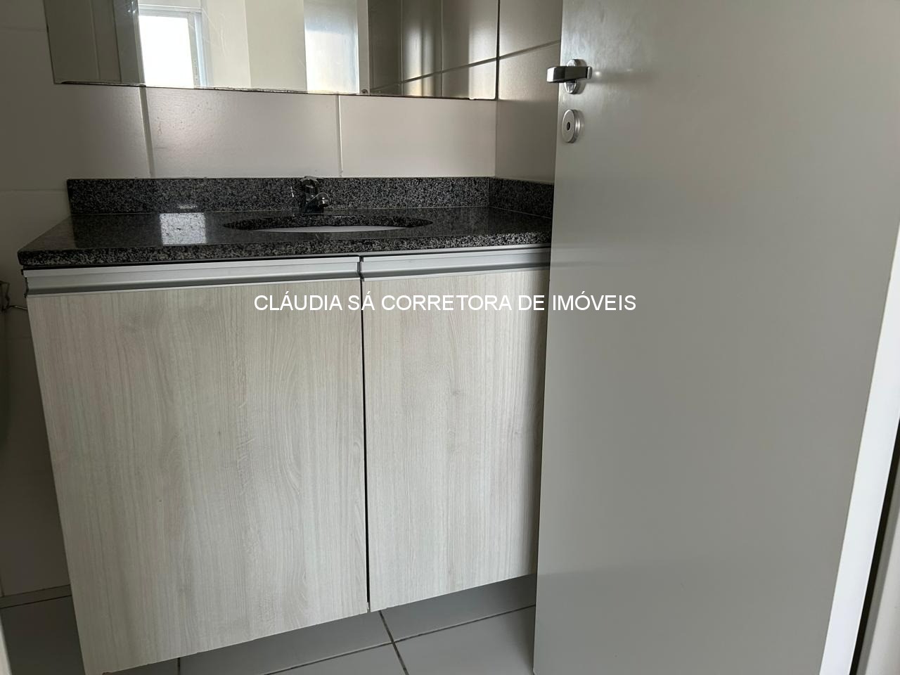 Apartamento para locação em São Paulo -SP, Cangaíba: 2 quartos, 1 suíte, 1 sala, 1 vaga de garagem, 60m² de área. Confira!