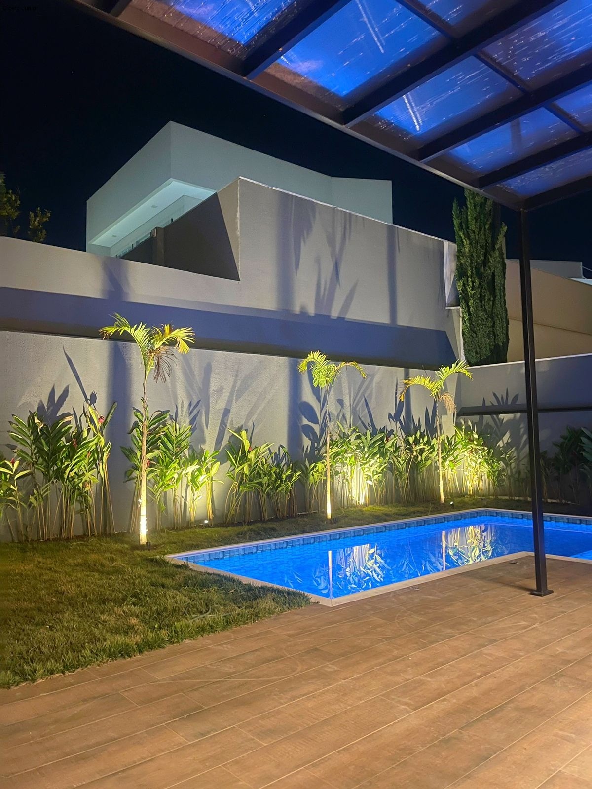 Casa térrea de 3 suítes Jundiaí
