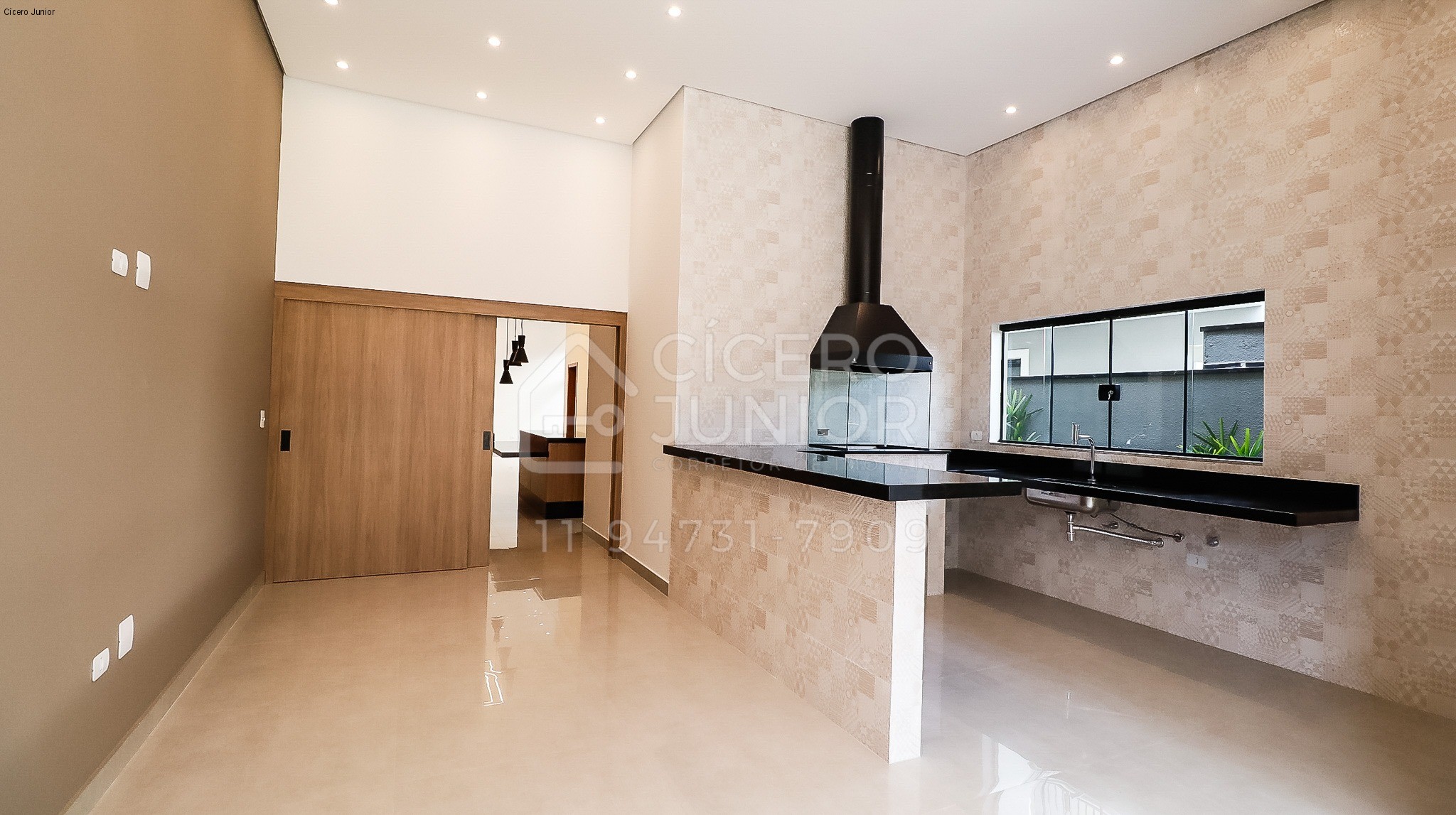 Casa térrea de 3 suítes Jundiaí