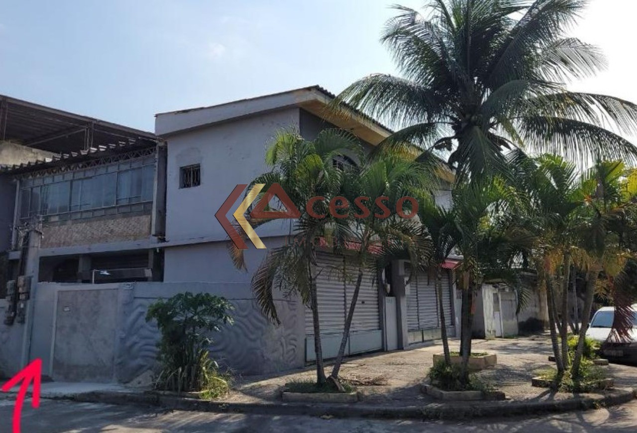 Casa para Comprar em MARECHAL HERMES - RIO DE JANEIRO - RJ