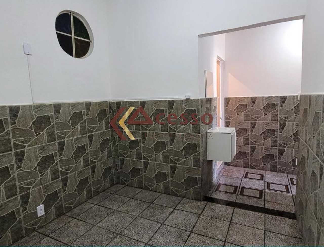 Casa para Comprar em MARECHAL HERMES - RIO DE JANEIRO - RJ