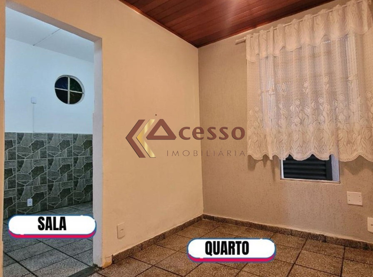 Casa para Comprar em MARECHAL HERMES - RIO DE JANEIRO - RJ
