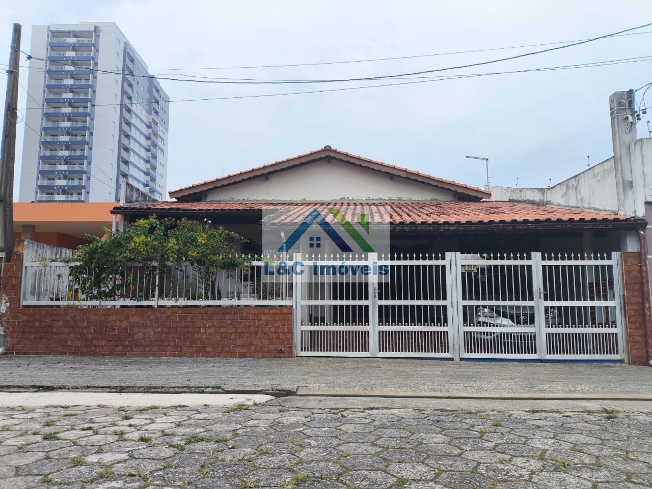 Casa, 3 quartos, 184 m² - Foto 1
