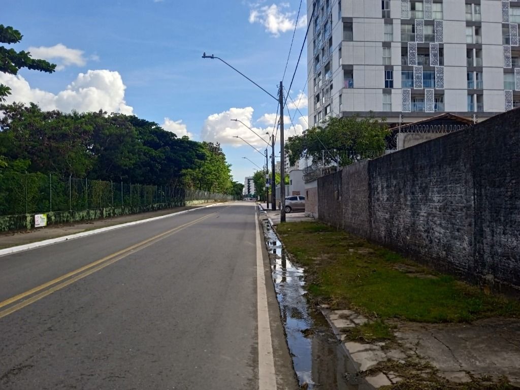 Terreno para locacao na peninsula