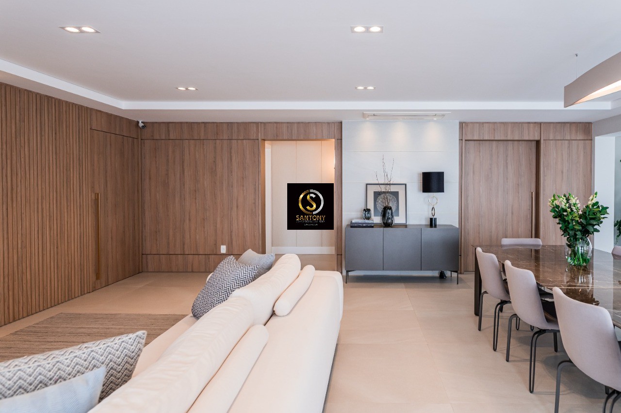 Apartamento a venda no Condomínio Unique Alta Vista no 20º andar, 268 m², 3 suítes , 4 vagas de garagem, varanda gourmet em Jundiaí SP