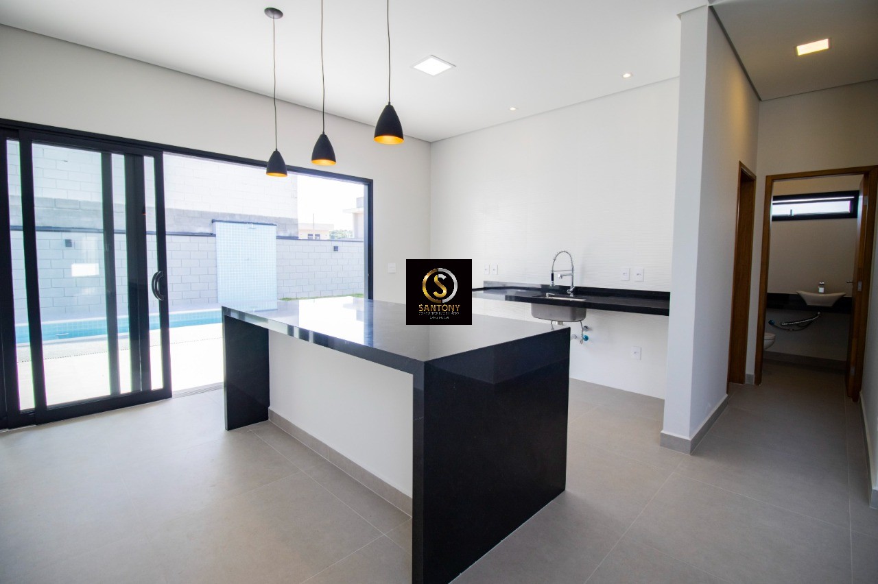 Casa em Condomínio á venda 202 m² 3 dorms Bella Vittá Jundiai SP