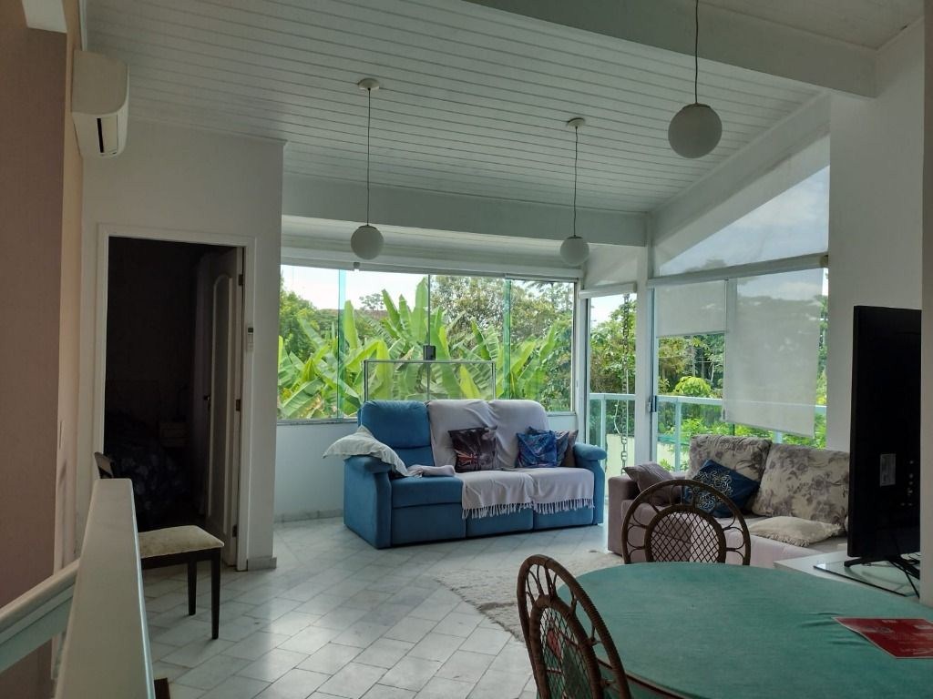 Casa alto padrão à venda, por R$ 1.800.000 - maitinga - bertioga/sp