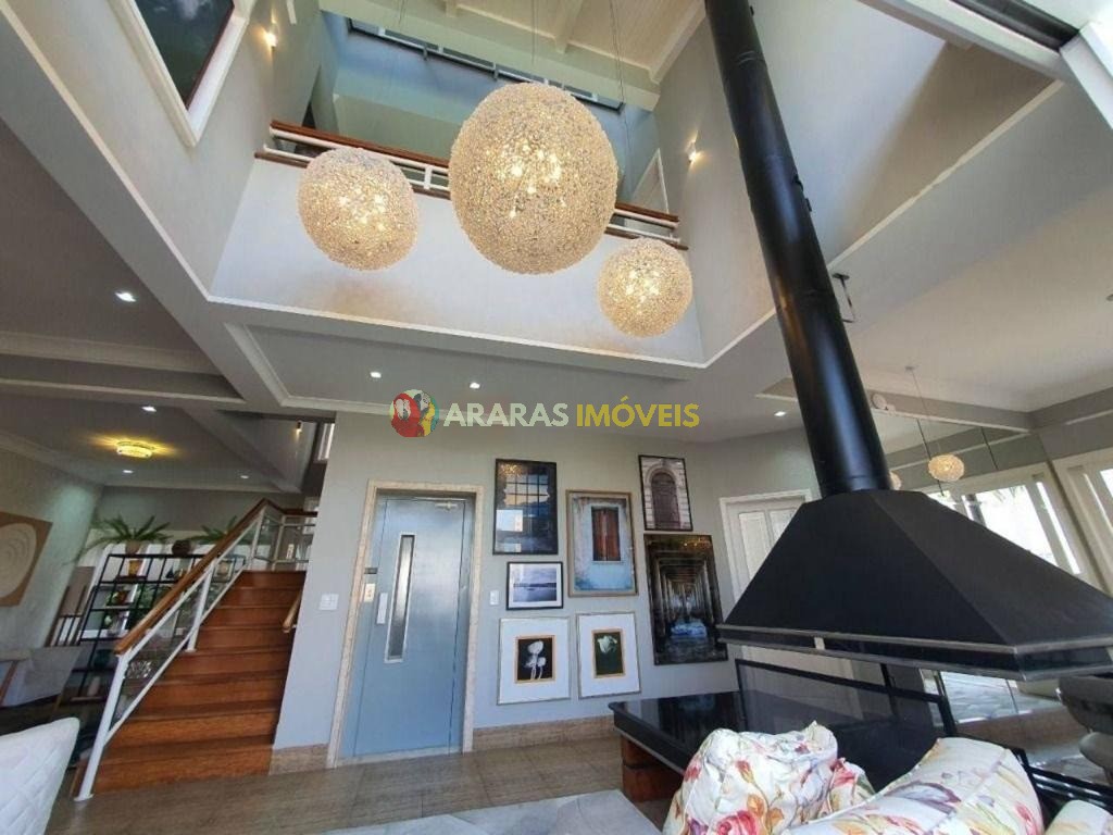 Sobrado de alto padrão no Centro de São Bernardo do Campo, 527 m² , com 4 dormitórios (2 suítes amplas) por R$ 3.600.000,00