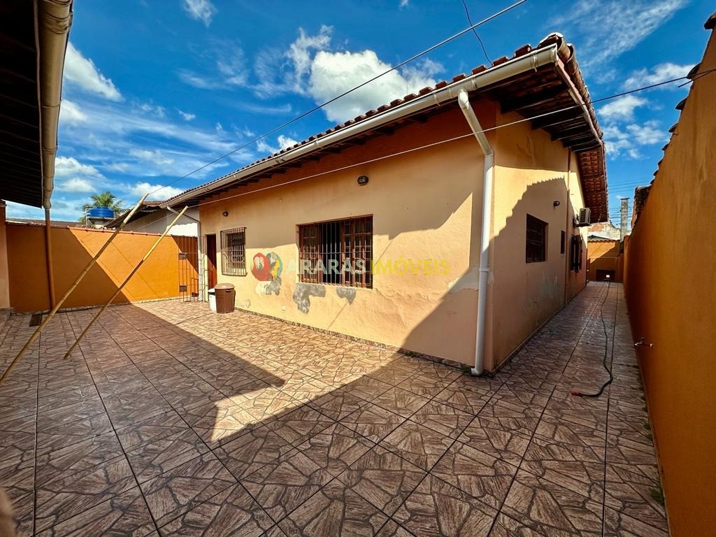 Casa terrea a venda em bertioga