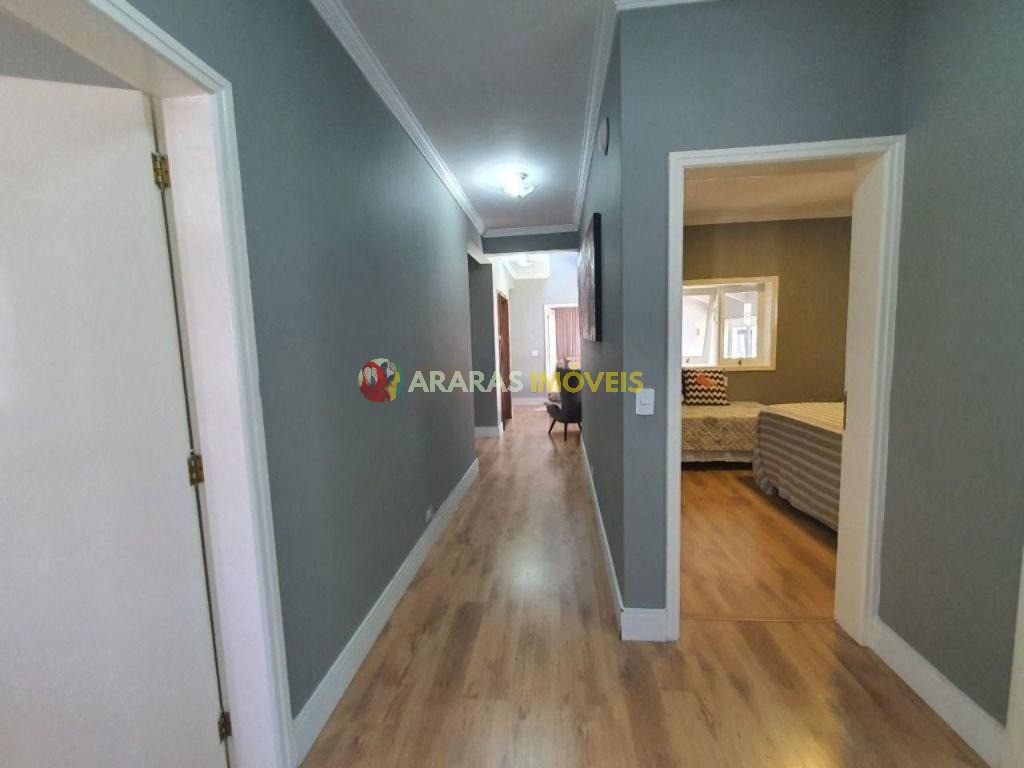Sobrado de alto padrão no Centro de São Bernardo do Campo, 527 m² , com 4 dormitórios (2 suítes amplas) por R$ 3.600.000,00