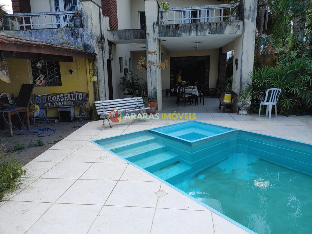 Sobrado com 4 dormitórios à venda, por R$ 960.000 - centro -