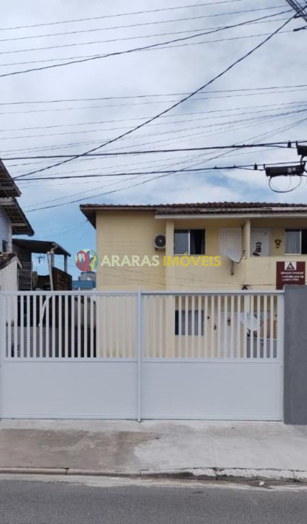 Conjunto residencial a venda com 8 apartamentos