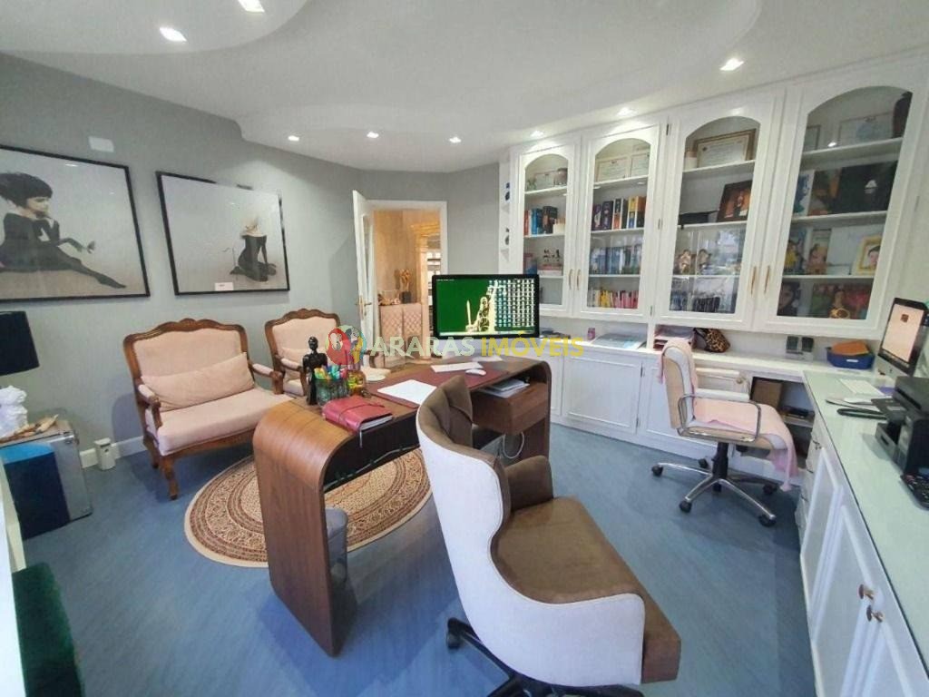Sobrado de alto padrão no Centro de São Bernardo do Campo, 527 m² , com 4 dormitórios (2 suítes amplas) por R$ 3.600.000,00