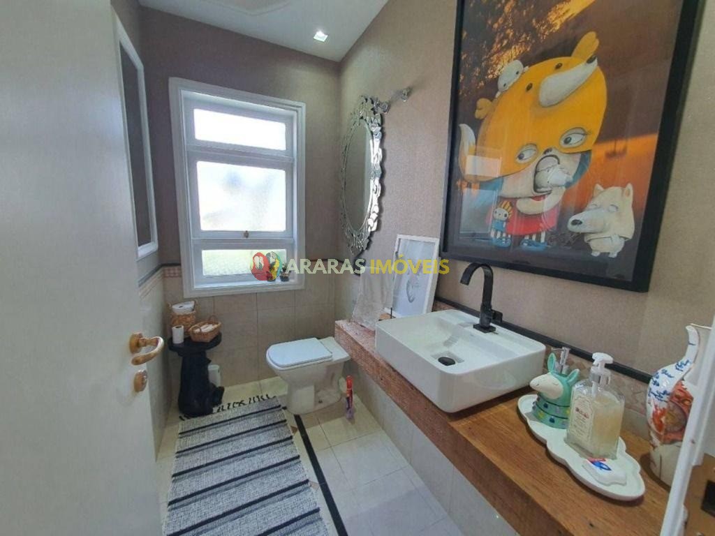 Sobrado de alto padrão no Centro de São Bernardo do Campo, 527 m² , com 4 dormitórios (2 suítes amplas) por R$ 3.600.000,00