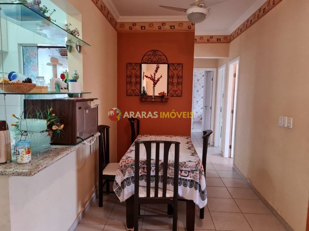 Apartamento em bertioga, pé na areia com 94 m², 3 dormitórios sendo 1 suíte.