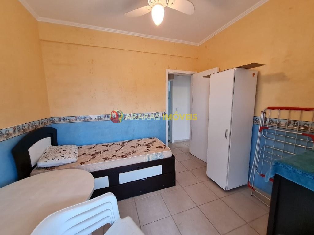 Apartamento em bertioga, pé na areia com 94 m², 3 dormitórios sendo 1 suíte.