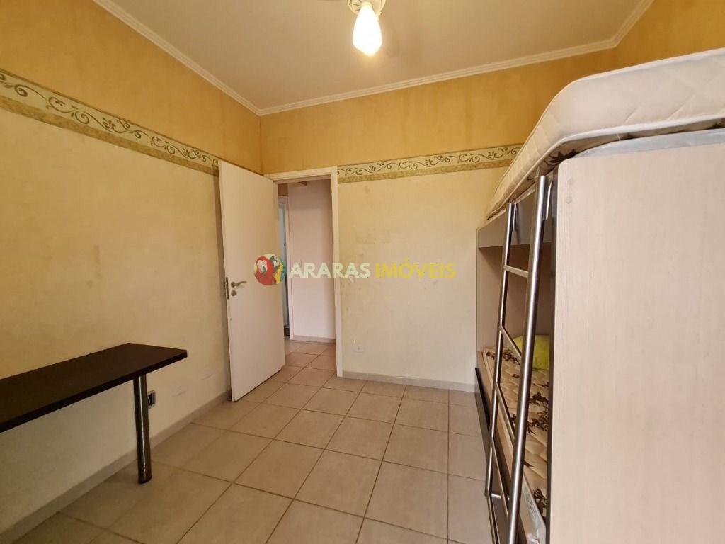 Apartamento em bertioga, pé na areia com 94 m², 3 dormitórios sendo 1 suíte.