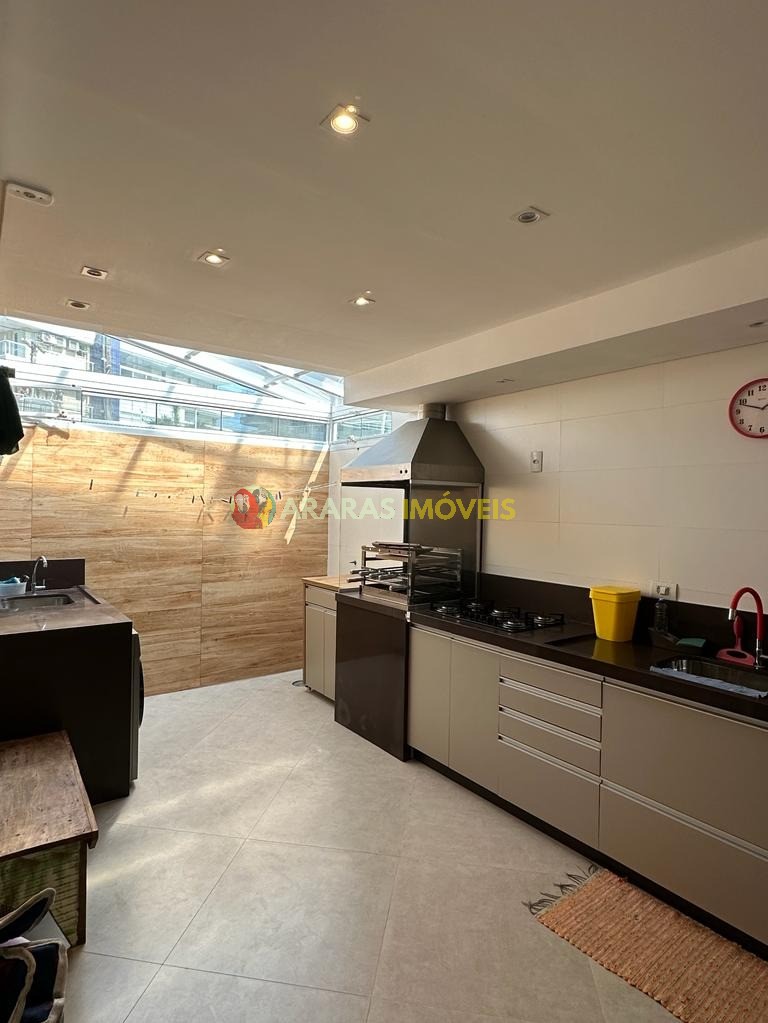 Village mobiliado 113,95m² com 3 quartos (2 suites) por R$ 750.000,00 em maitinga-bertioga/sp