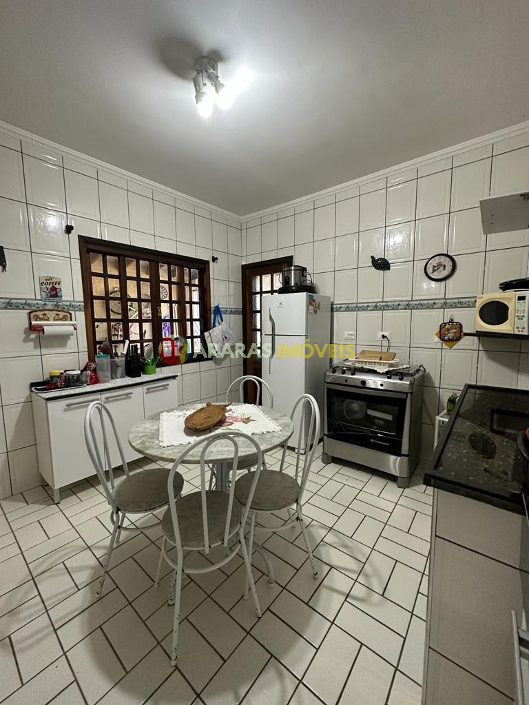 Belíssima casa com 3 dormitórios à venda, 98 m² por R$ 620.000 - maitinga - bertioga/sp