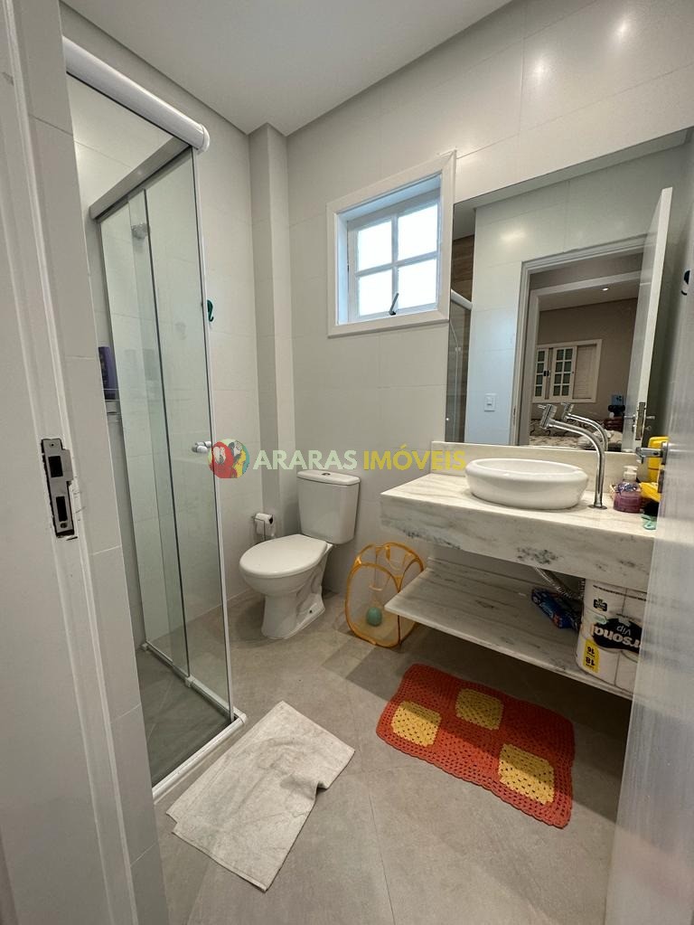 Village mobiliado 113,95m² com 3 quartos (2 suites) por R$ 750.000,00 em maitinga-bertioga/sp