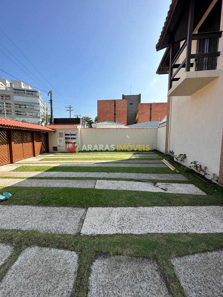 Village mobiliado 113,95m² com 3 quartos (2 suites) por R$ 750.000,00 em maitinga-bertioga/sp