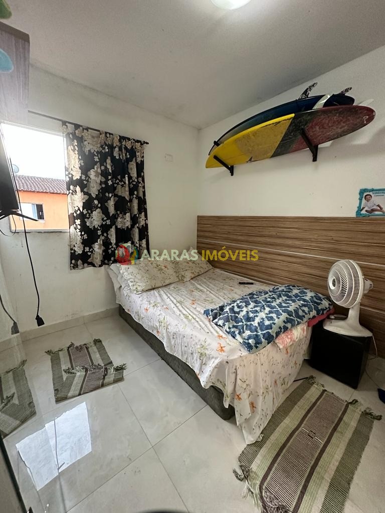 Casa em village 50,25m² com 2 quartos por R$ 240.000,00 em b