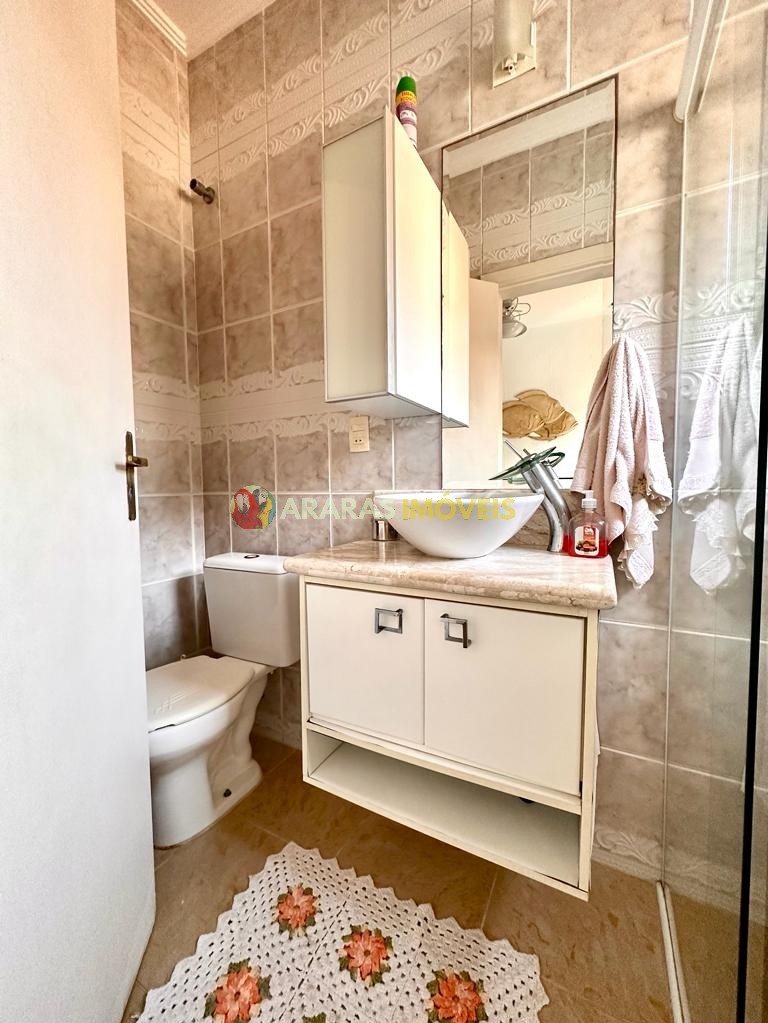 Village mobiliado 82,32m² com 2 suites por R$ 650.000,00 em 