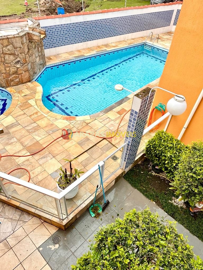 Village mobiliado 82,32m² com 2 suites por R$ 650.000,00 em bertioga/sp.