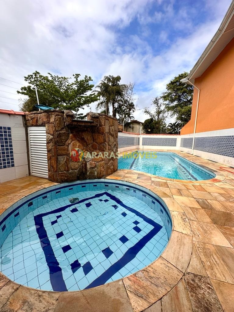Village mobiliado 82,32m² com 2 suites por R$ 650.000,00 em bertioga/sp.