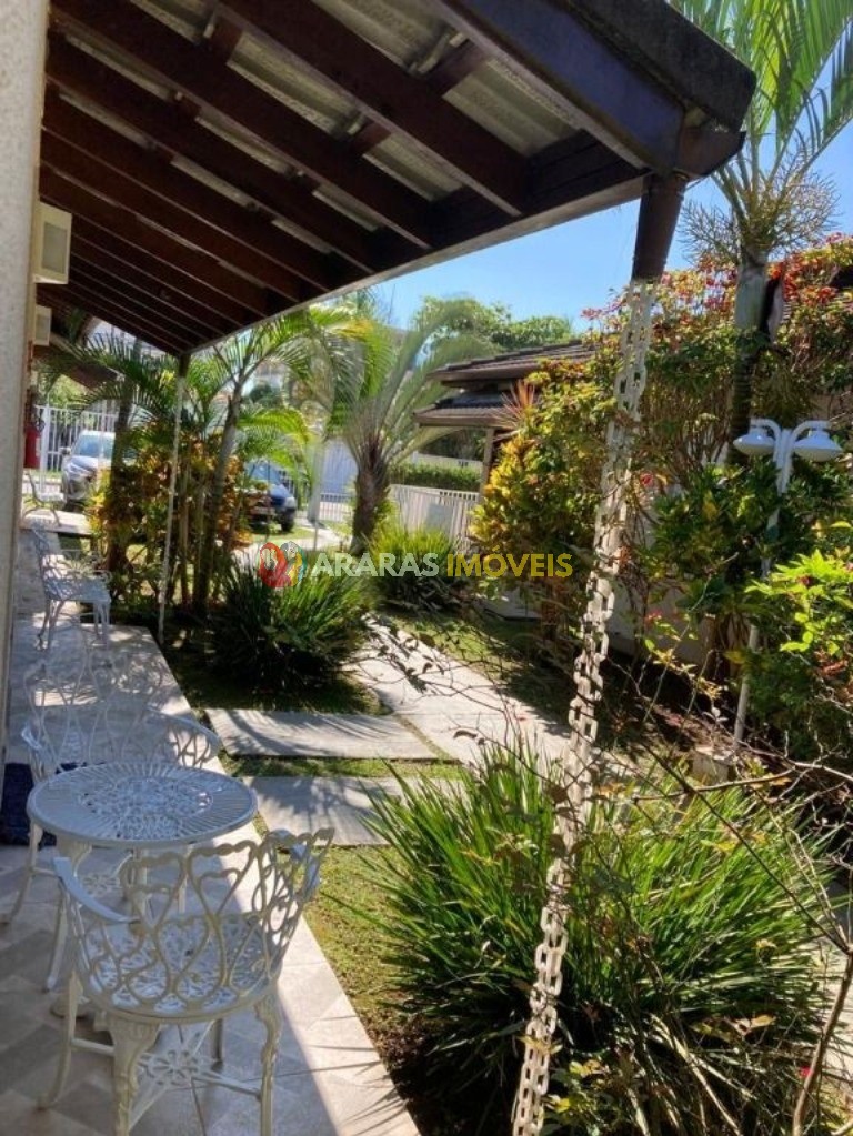 Casa com 2 dormitórios à venda por R$ 470.000,00 - maitinga - bertioga/sp