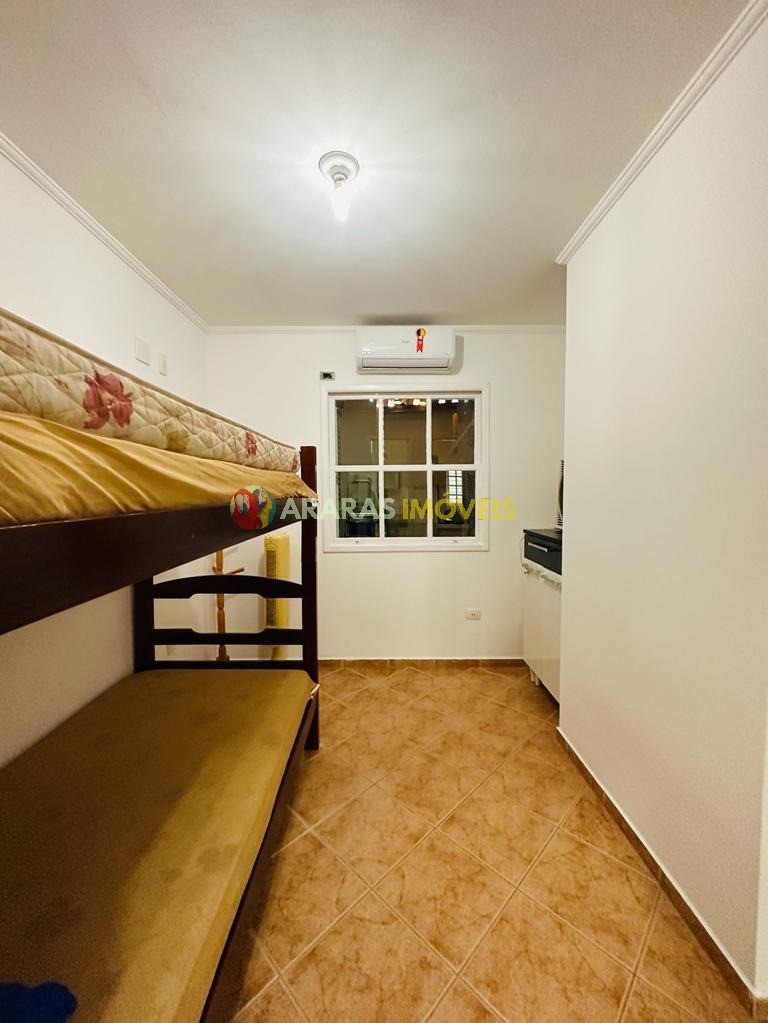 Village 115 m² próximo a praia com 3 dormitório (sendo 3 suí
